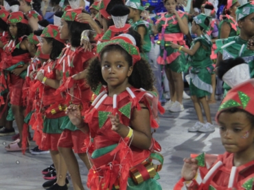 PROGRAMAÇÃO DESFILES MIRINS