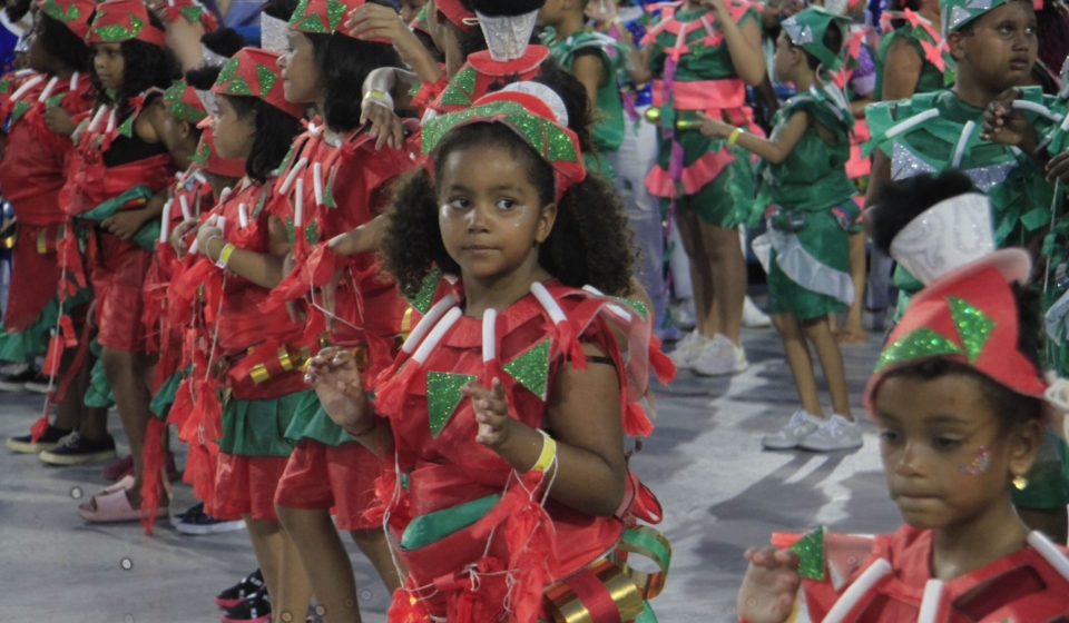 PROGRAMAÇÃO DESFILES MIRINS