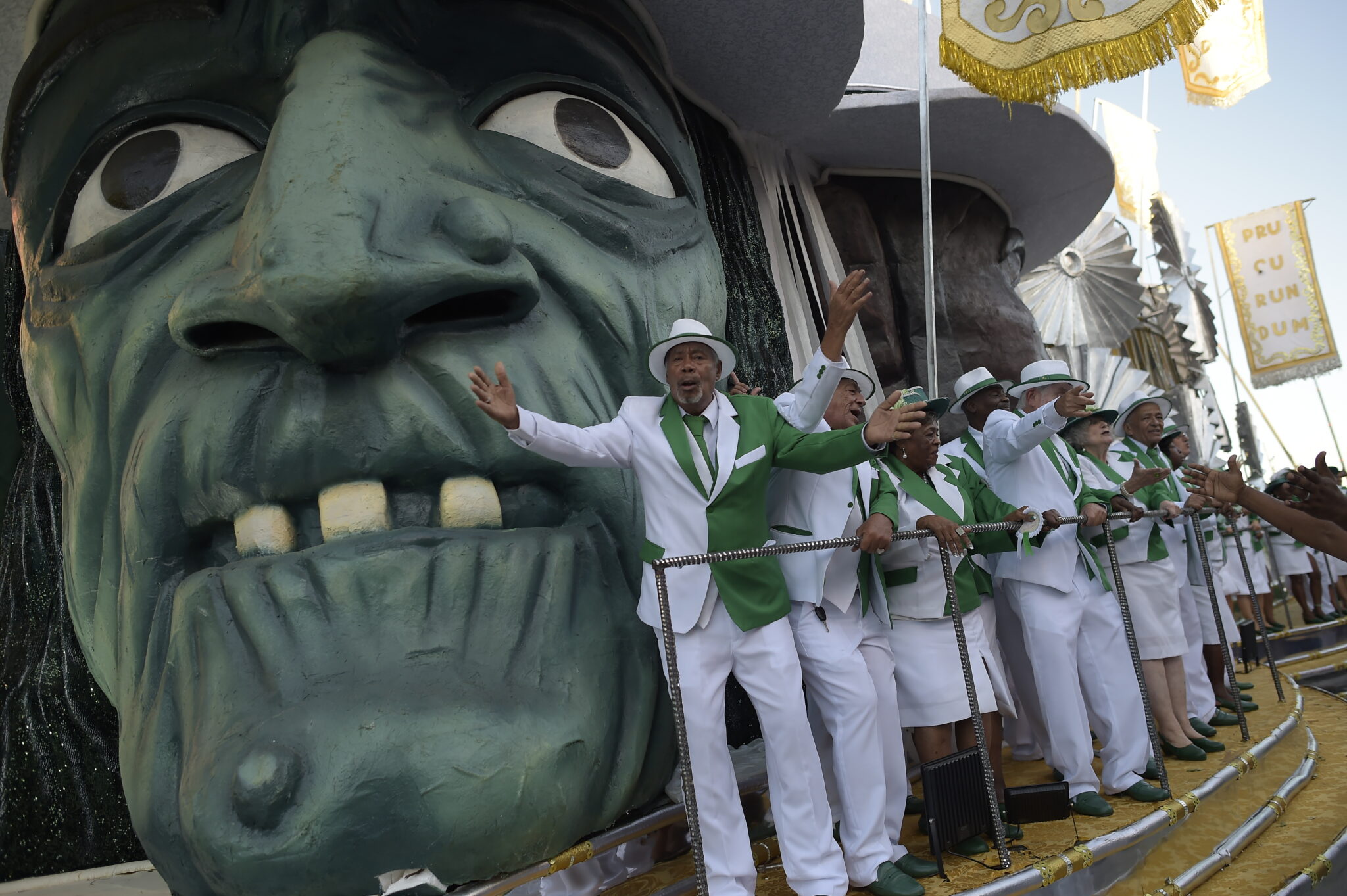 Império Serrano - Alexandre Loureiro/ Riotur